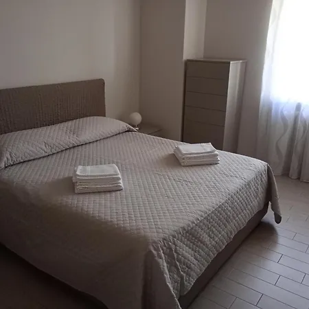 Sunrise Apartment *
